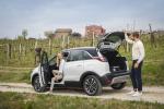 Opel Crossland X Turbo D 2017 года